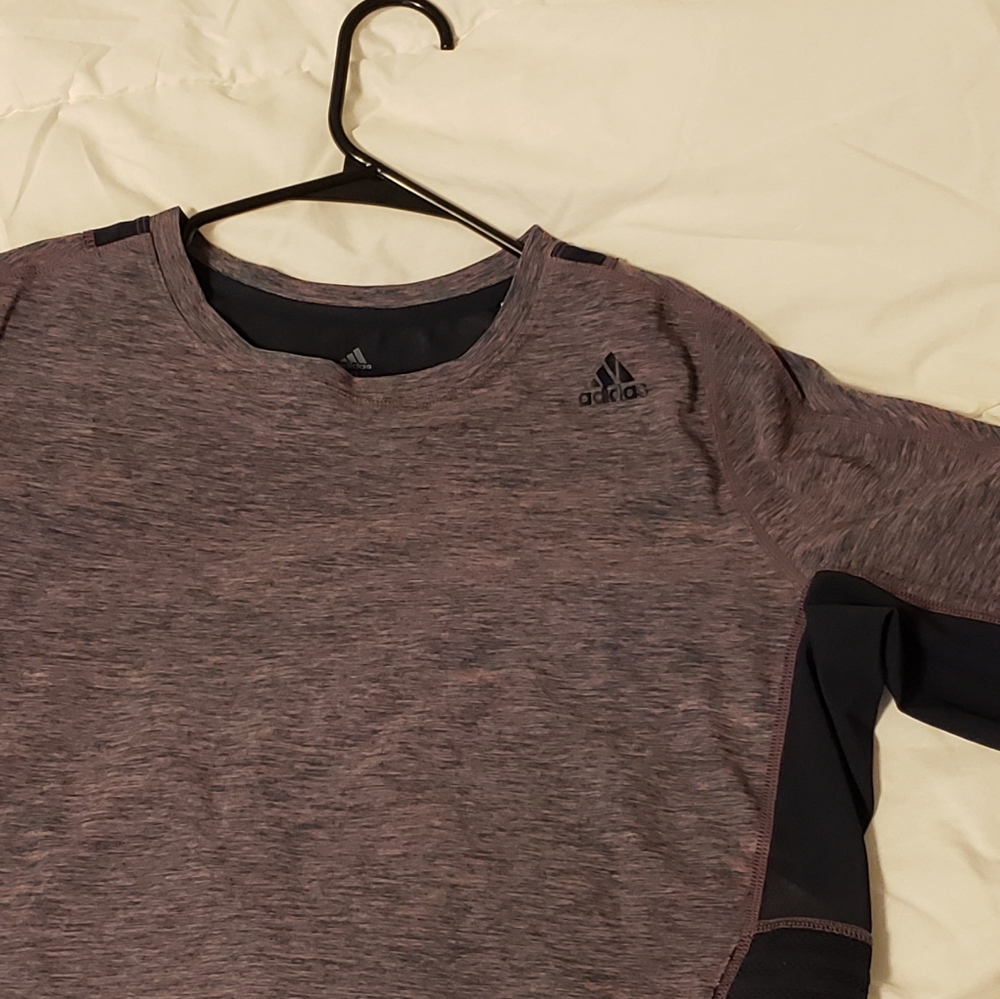 Adidas XL multicolor mesh insert athletic crop top